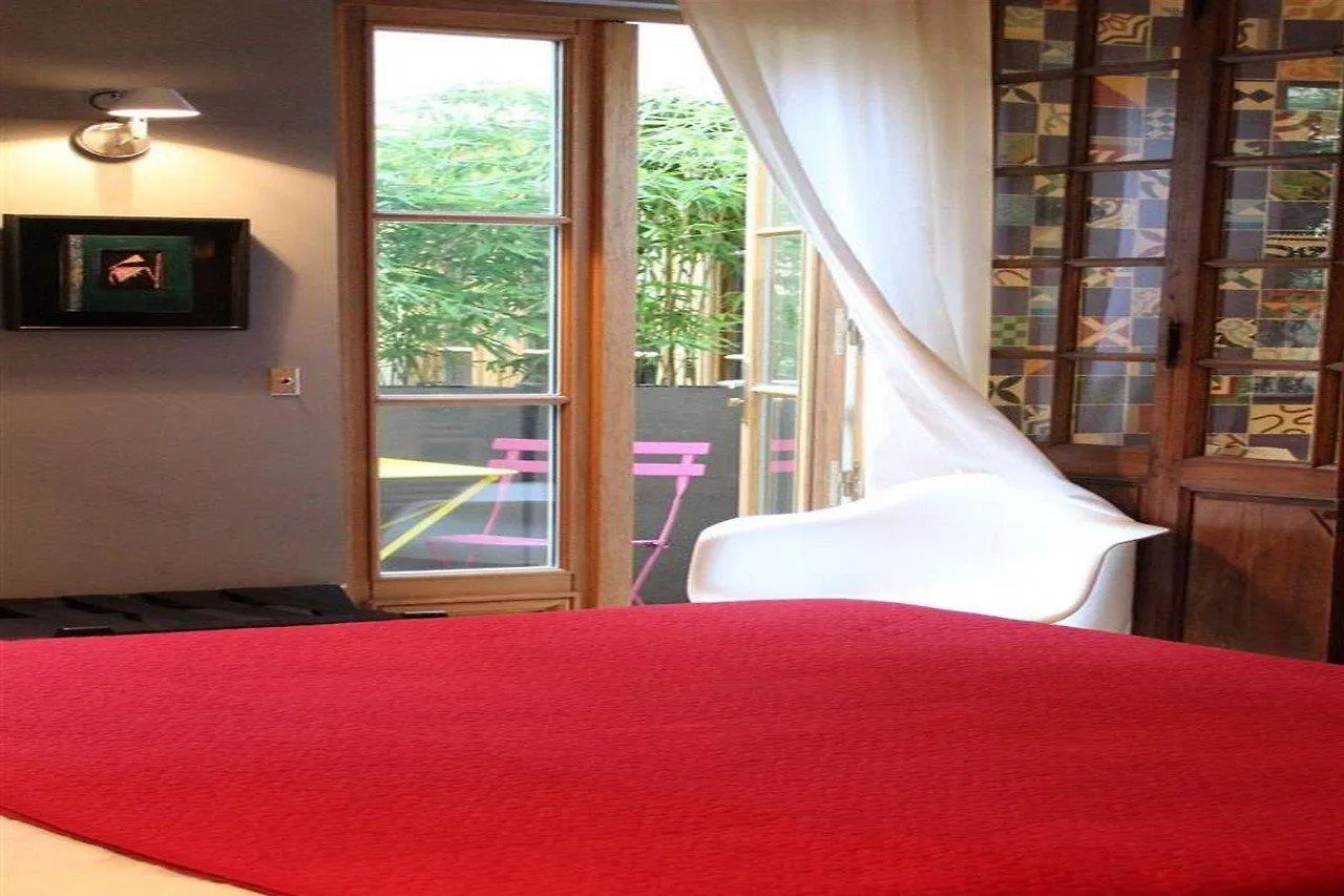 Du De Conti Hotel 3*