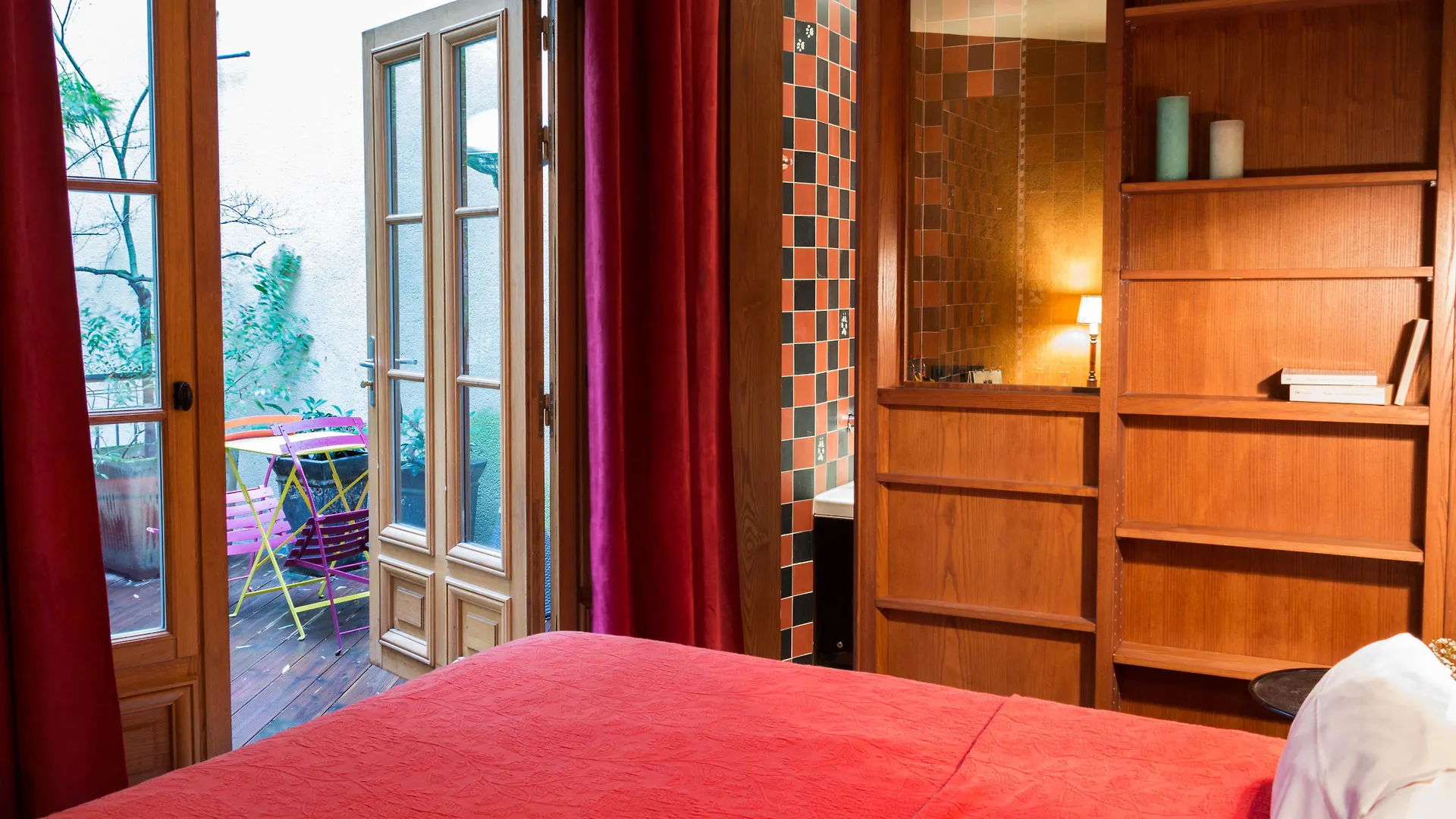 Hotel Du De Conti 3*