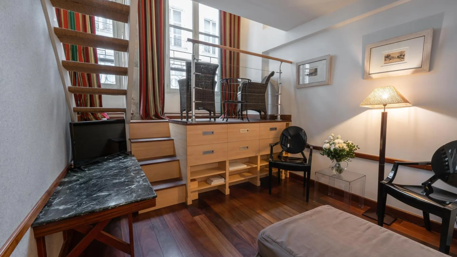 Du De Conti Hotel Paris