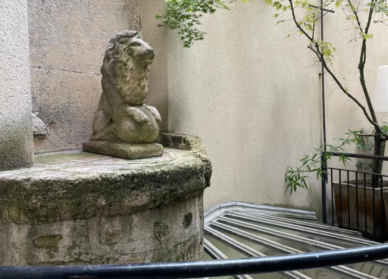 Hotel Du De Conti